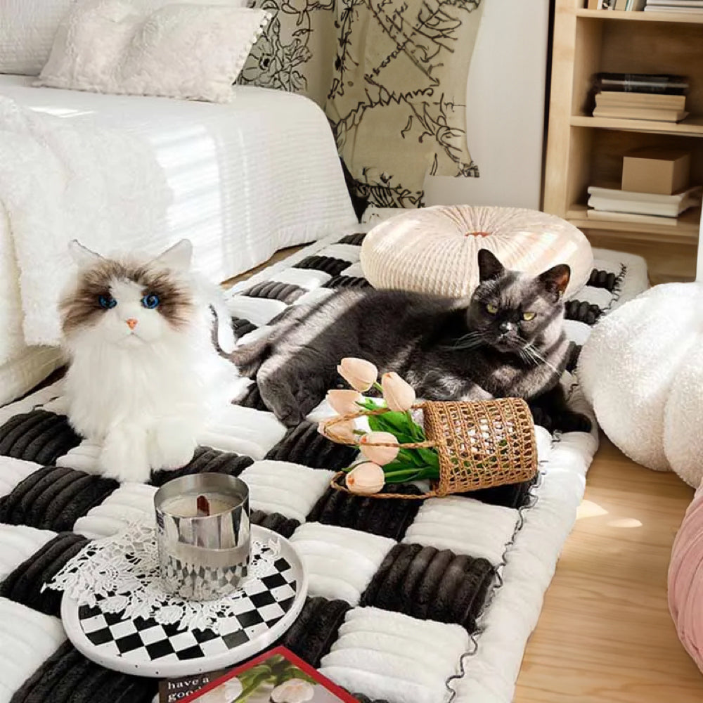 Cream-coloured Large Plaid Square Fuzzy Pet Mat Bed Couch Cover