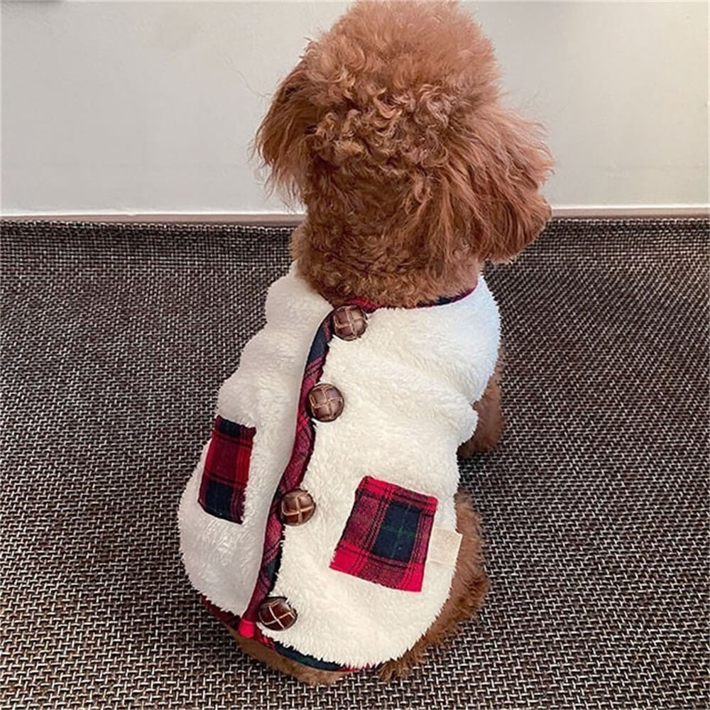 Plaid Winter Dog Jacket with Scarf – Festive and Cosy for the Holidays