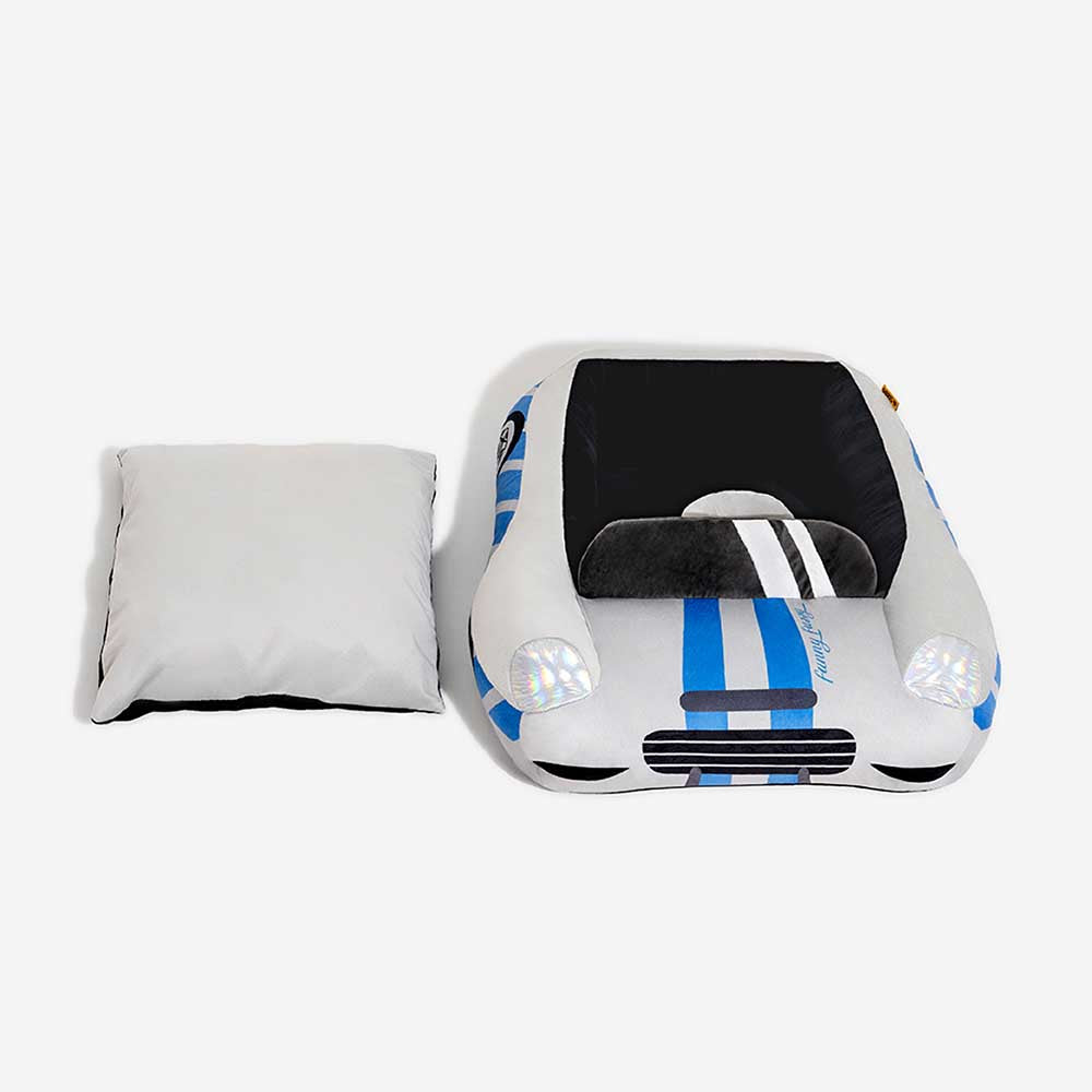 Classic Convertible Race Car Bolster Pet Bed - Fast＆Fur