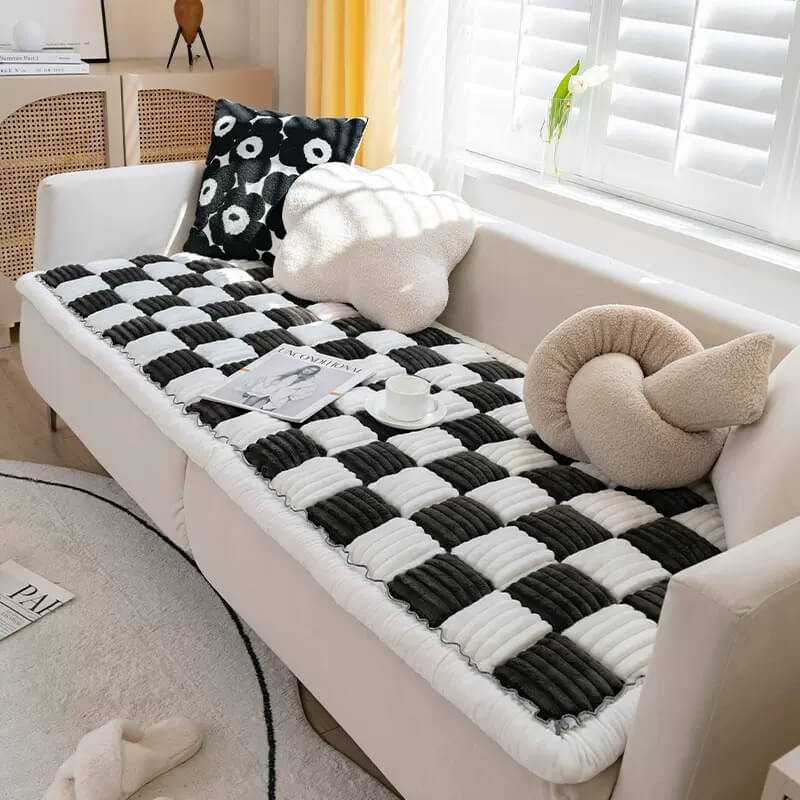 Cream-coloured Large Plaid Square Fuzzy Pet Mat Bed Couch Cover