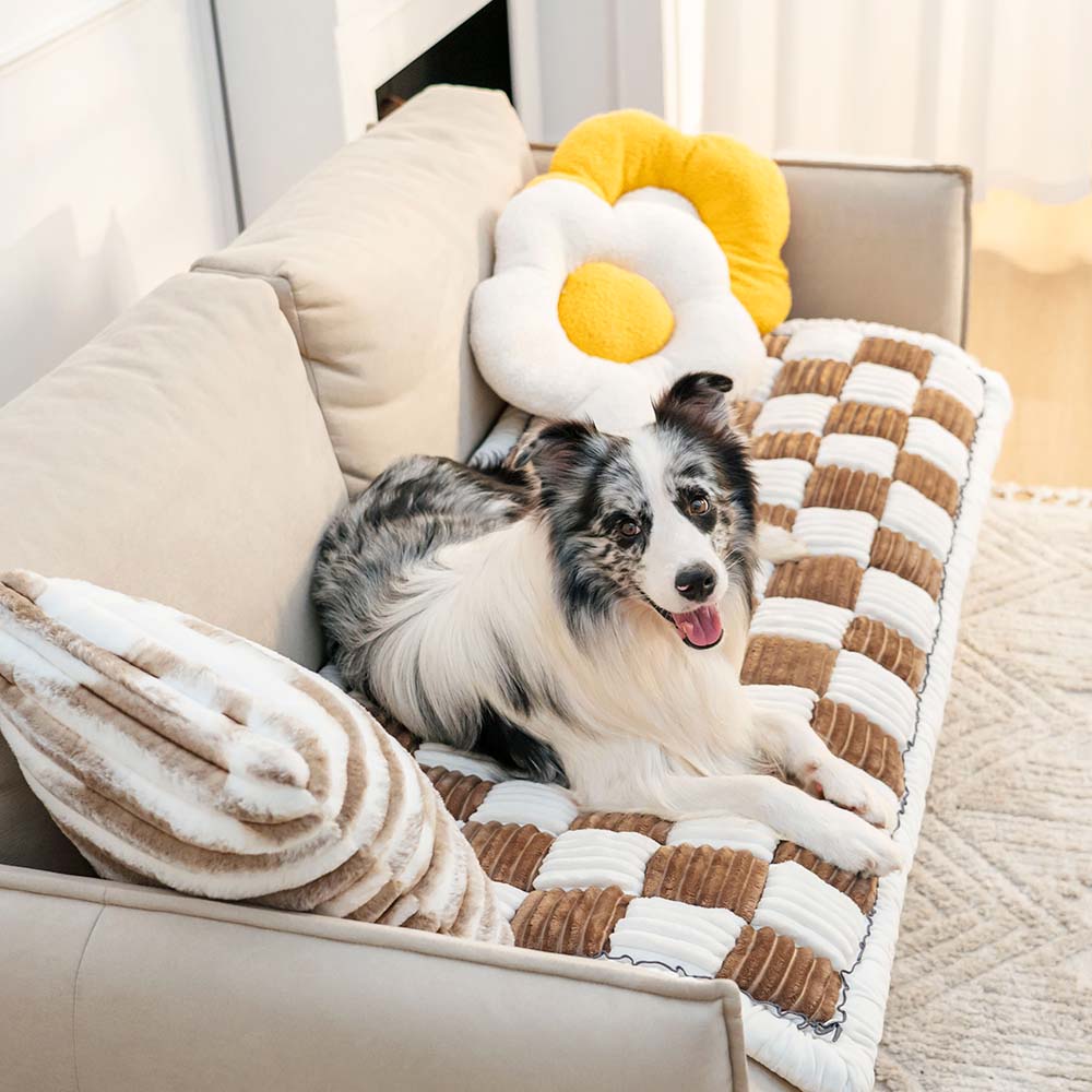 Cream-coloured Large Plaid Square Fuzzy Pet Mat Bed Couch Cover