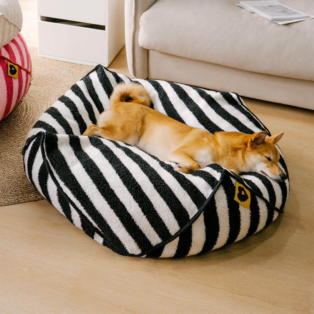 Trendy Striped Pattern Polygonal Pet Bean Bag Chair